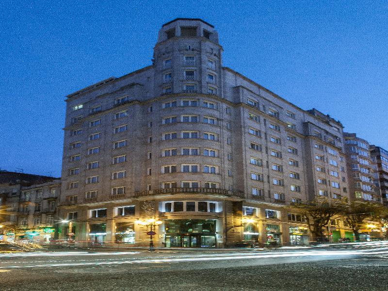 Zenit Vigo Hotell Eksteriør bilde
